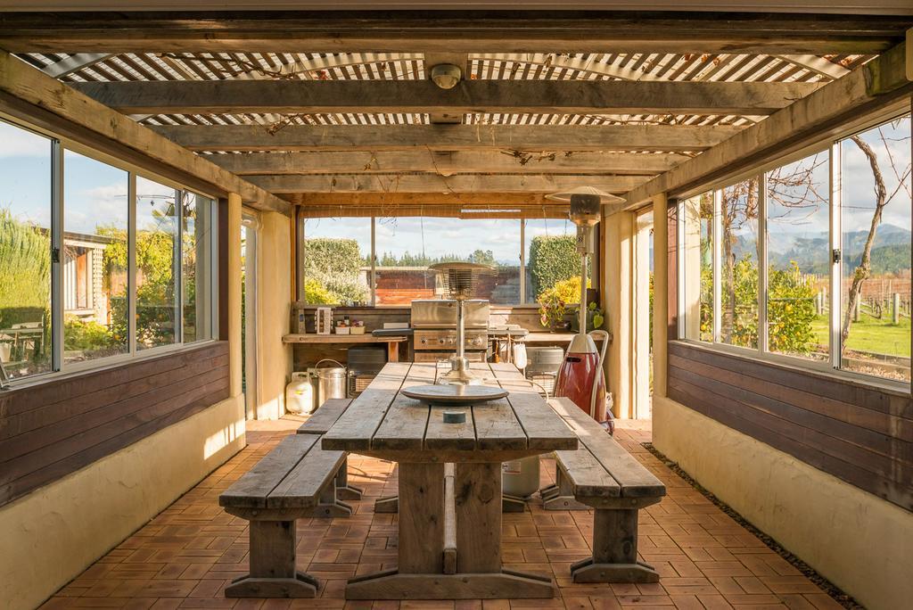 Straw Lodge Vineyard And Boutique Lodging Renwick Esterno foto